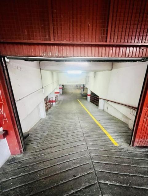 A Orillas Del Pilar Con Parking Zaragoza Ngoại thất bức ảnh